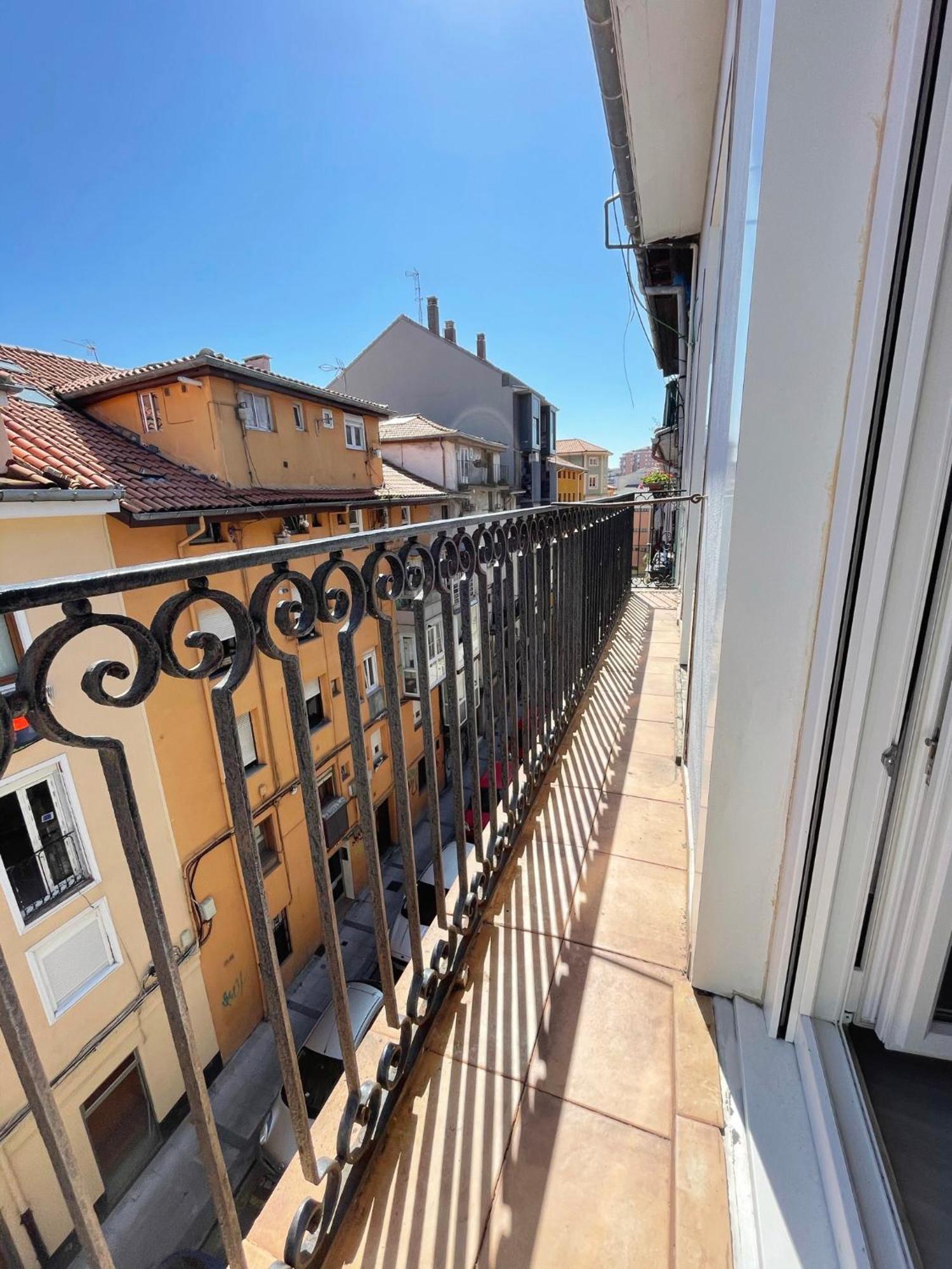 Luminoso Apartamento En Pleno Centro De Santander Exteriér fotografie